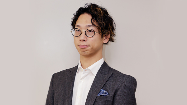 執行役員CCO/CBO 花島 晋平